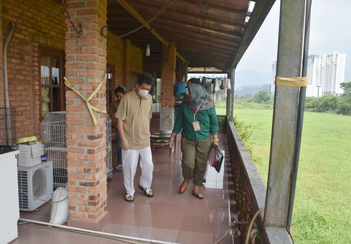 Kejari Bogor Tangkap Buron Pemalsu Sertifikat Tanah Sentul City - Image