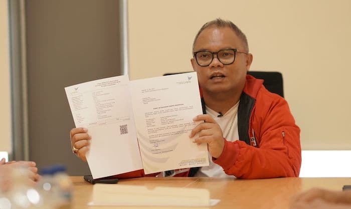 Sammy Simorangkir Curhat ke Hakim MK Diminta Bayar Rp 5 Juta Per Lagu, Badai: Pernah Bayar Nggak ? - Image