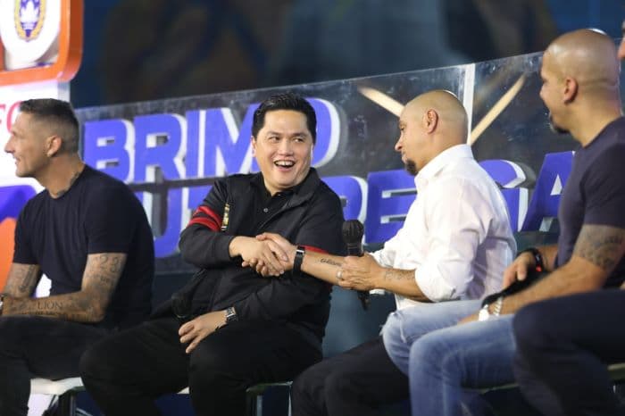 Di Ajang BRImo Future Garuda, BRI Serahkan Bantuan Pendidikan Bagi 50 Anak Sepak Bola Berbakat - Image