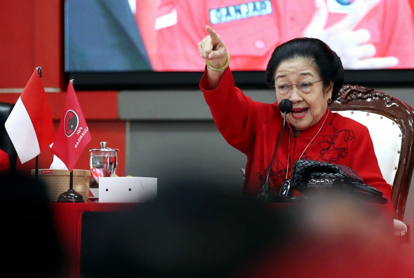 Megawati Minta KPK Dibubarkan, Barisan Eks Pegawai Komisi Antirasuah Buka Suara - Image