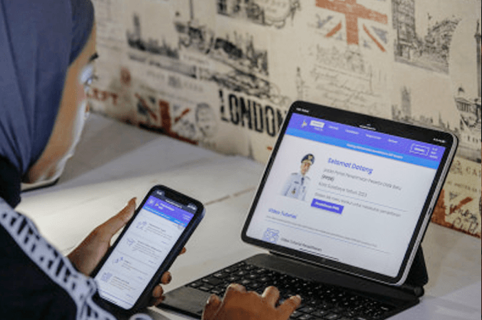 10 SMP Swasta Lapor MKKS, Dispendik Surabaya Pastikan Tidak Ada Cabut Berkas - Image