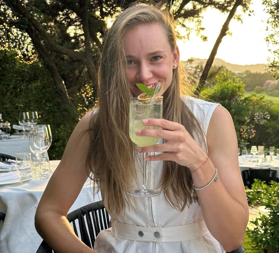 Elena Rybakina Bidik Target Lebih Tinggi, Usai Kalahkan Aryna Sabalenka di Final Australian Open 2026 - Image