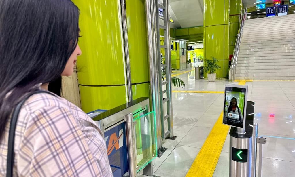 KAI Catat 748.855 Penumpang Manfaatkan Face Recognition Selama Libur Nataru 2025/2026 - Image