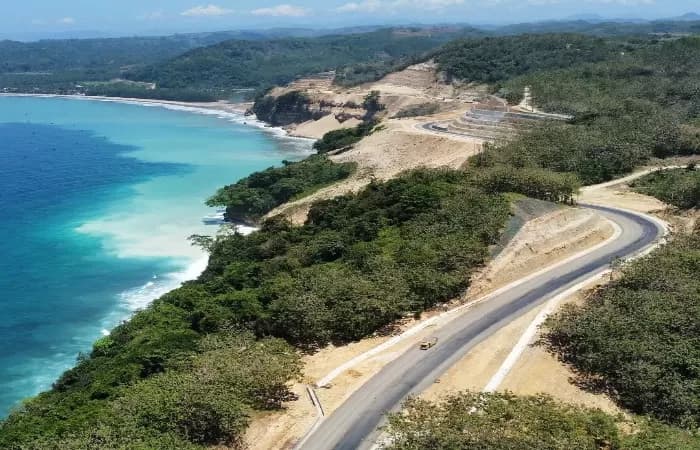 Jelang Nataru, 8 Pantai Jalur Lintas Selatan Tulungagung-Trenggalek Ini Dibanderol Harga Tiket Masuk yang Murah - Image