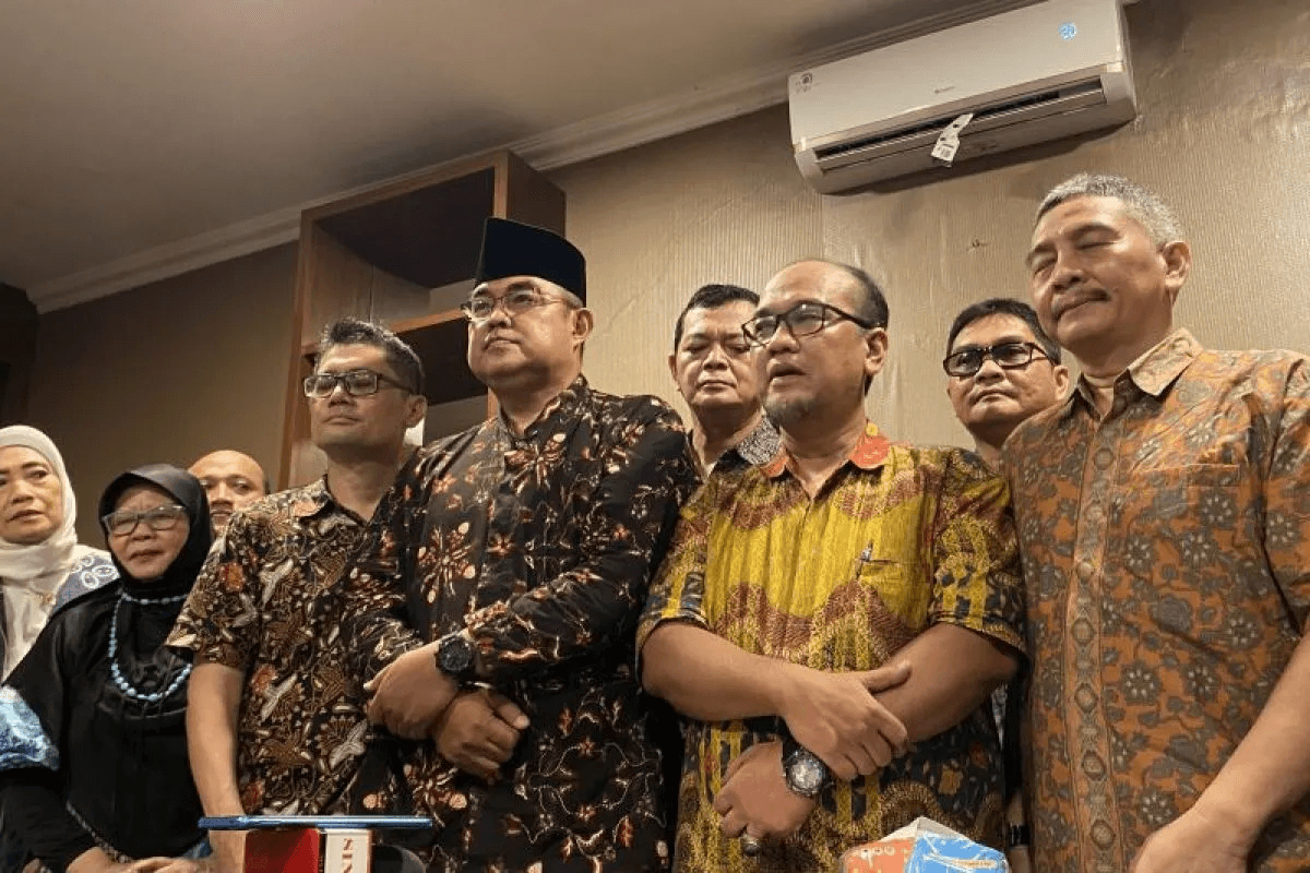 Ramai Kampus Besar Deklarasi Kebangsaan Kritik Jokowi, Alumni dan Akademisi Perguruan Tinggi Malah Sebaliknya - Image