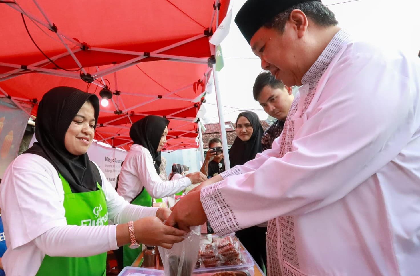 Jangan Salah Kaprah, Ini Pola Pikir yang Tepat dalam Pengelolaan Zakat ! - Image