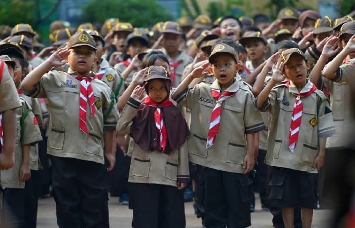 Tolak Permendikbudristek 12/2024, Pesantren Gontor Tetap Wajibkan Eskul Pramuka - Image