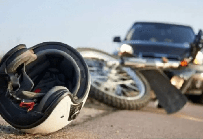 Tragedi Matraman Raya: Siswa SMKN 34 Meninggal Dunia usai Motor Hantam Jalan Berlubang - Image