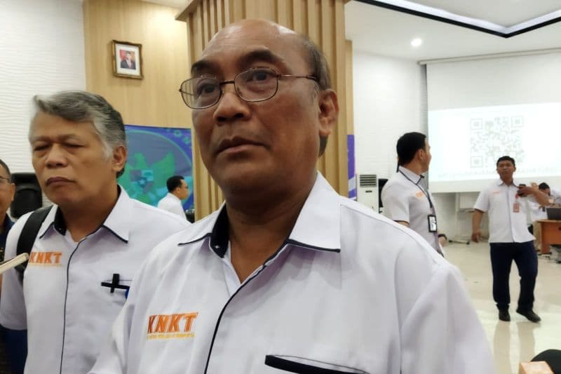 KNKT Ingatkan Sejumlah Problem EV, dari Korsleting Listrik hingga Pintu Tak Bisa Dibuka - Image