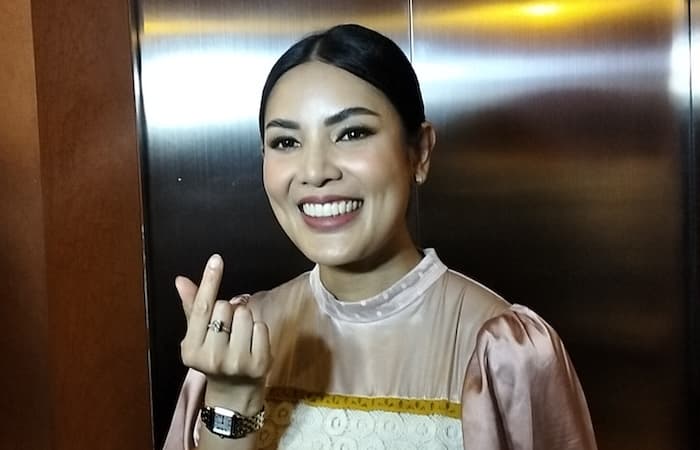 Jawaban Nindy Ayunda Saat Disinggung Soal Buket Bunga Romantis yang Diterimanya - Image