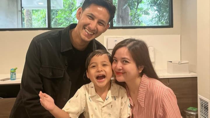 Sambil Main Game dan Dapat Hadiah Kipas, Intip Pintarnya Arrasya Bachtiar Anak Tasya Kamila saat di Khitan - Image