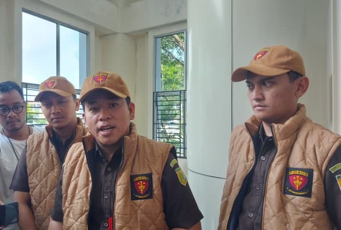 Kejari Batam Sita 13 Dus Dokumen dari RSUD Embung Fatimah - Image
