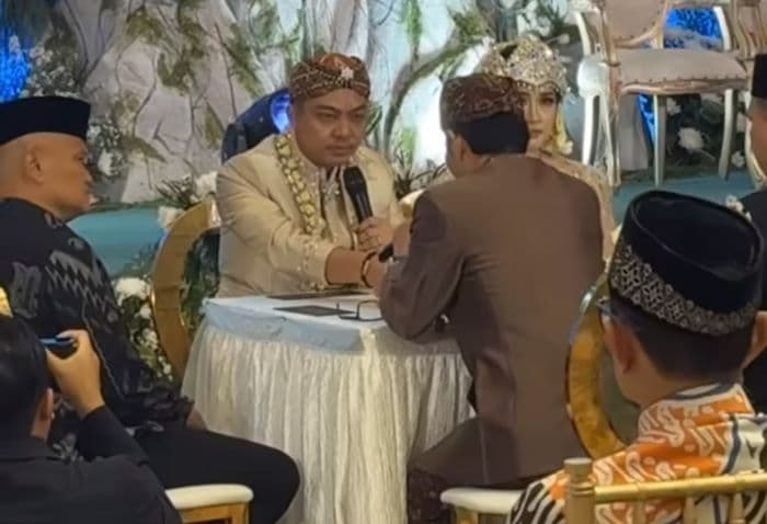 Baru Menikah di Usia 40 Tahun, Ade Govinda: Menikah Itu Nggak Gampang - Image