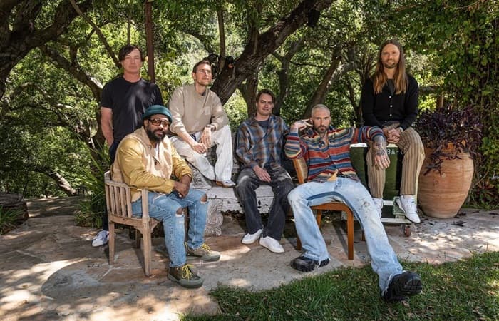 Segera Gelar Konser di Indonesia, Inilah Lagu-Lagu Maroon 7 yang Bikin Semangat - Image