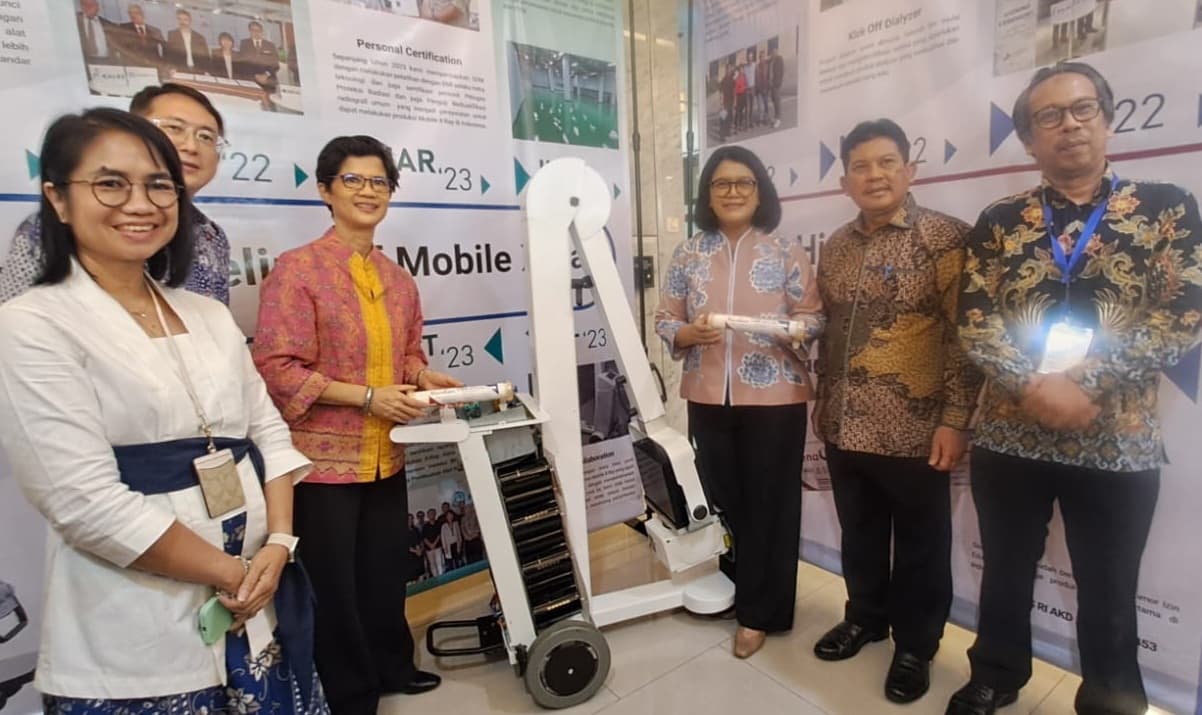 Transformasi Pelayanan Kesehatan, Produksi Alkes dalam Negeri Terus Digenjot, Ditargetkan Capai 80 Persen - Image