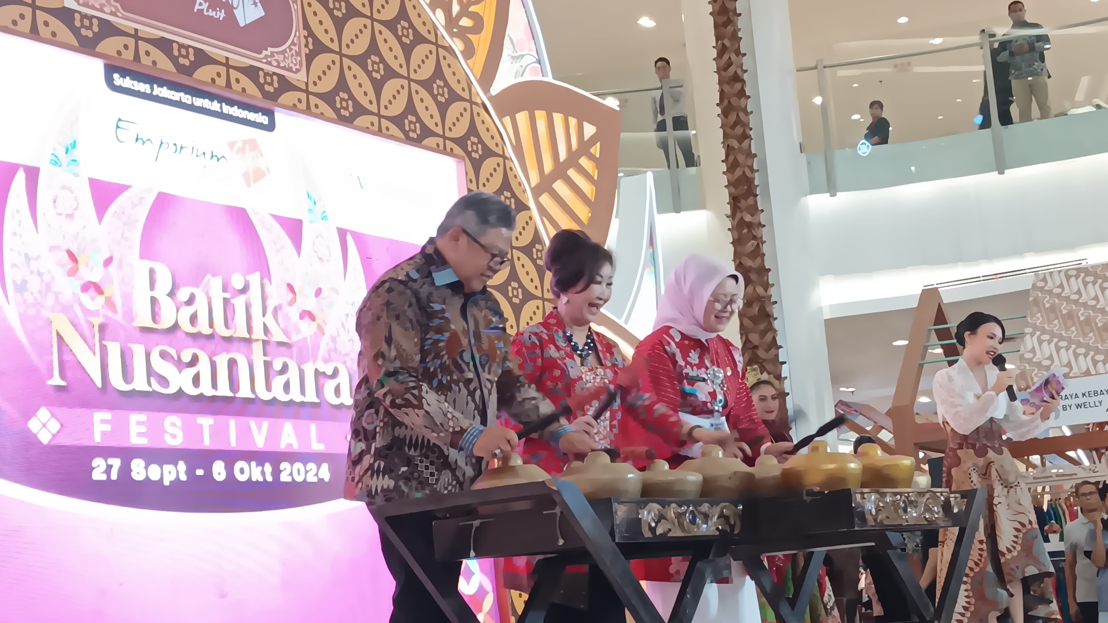 Gelar Batik Nusantara Festival, Pemprov DKI Sebut Batik Sudah Jadi Produk Potensi Ekonomi yang Besar - Image
