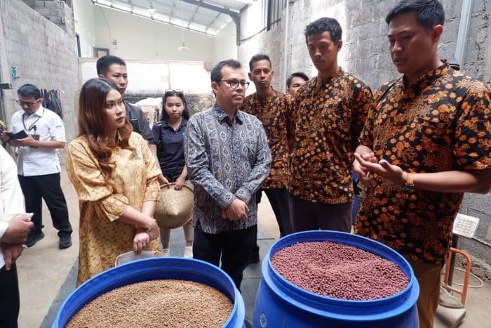 Kolaborasi Program Desa Perikanan Digital eFishery dan Direktorat Ekonomi Digital Kemenkominfo Hasilkan 80 Ton Ikan di Sukabumi dan Pasuruan - Image