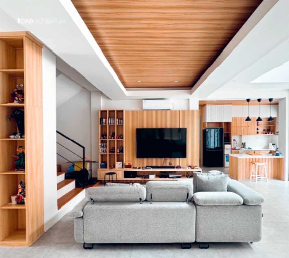 Gaya Japandi, Hunian Ramah Lingkungan dengan Sirap Kayu Ulin pada Fasad - Image