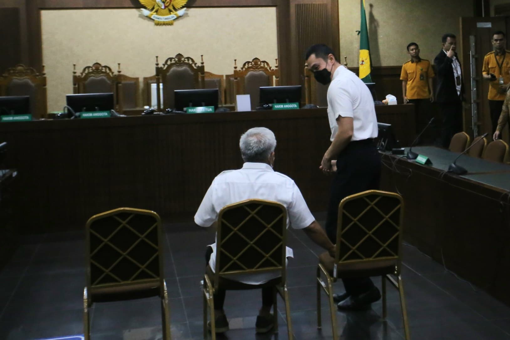 Guru Besar IPB yang Hitung Kerugian Negara Kasus Timah Rp 271 Triliun Dipolisikan - Image