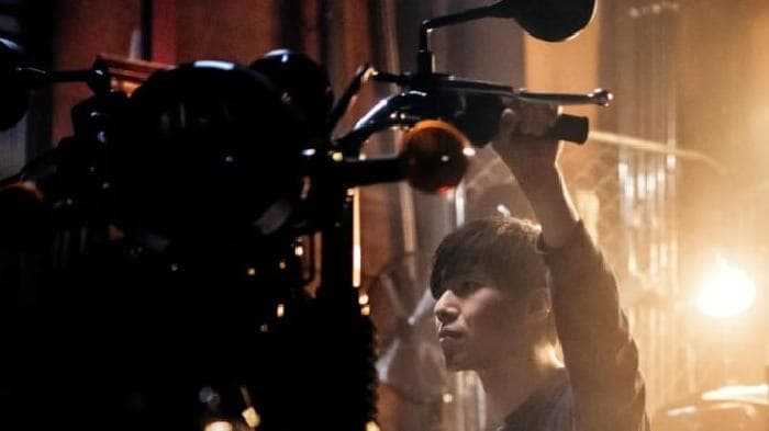 Kawasaki Sebar Teaser di Sosmed Kabarkan Peluncuran Motor Retro Terbaru - Image