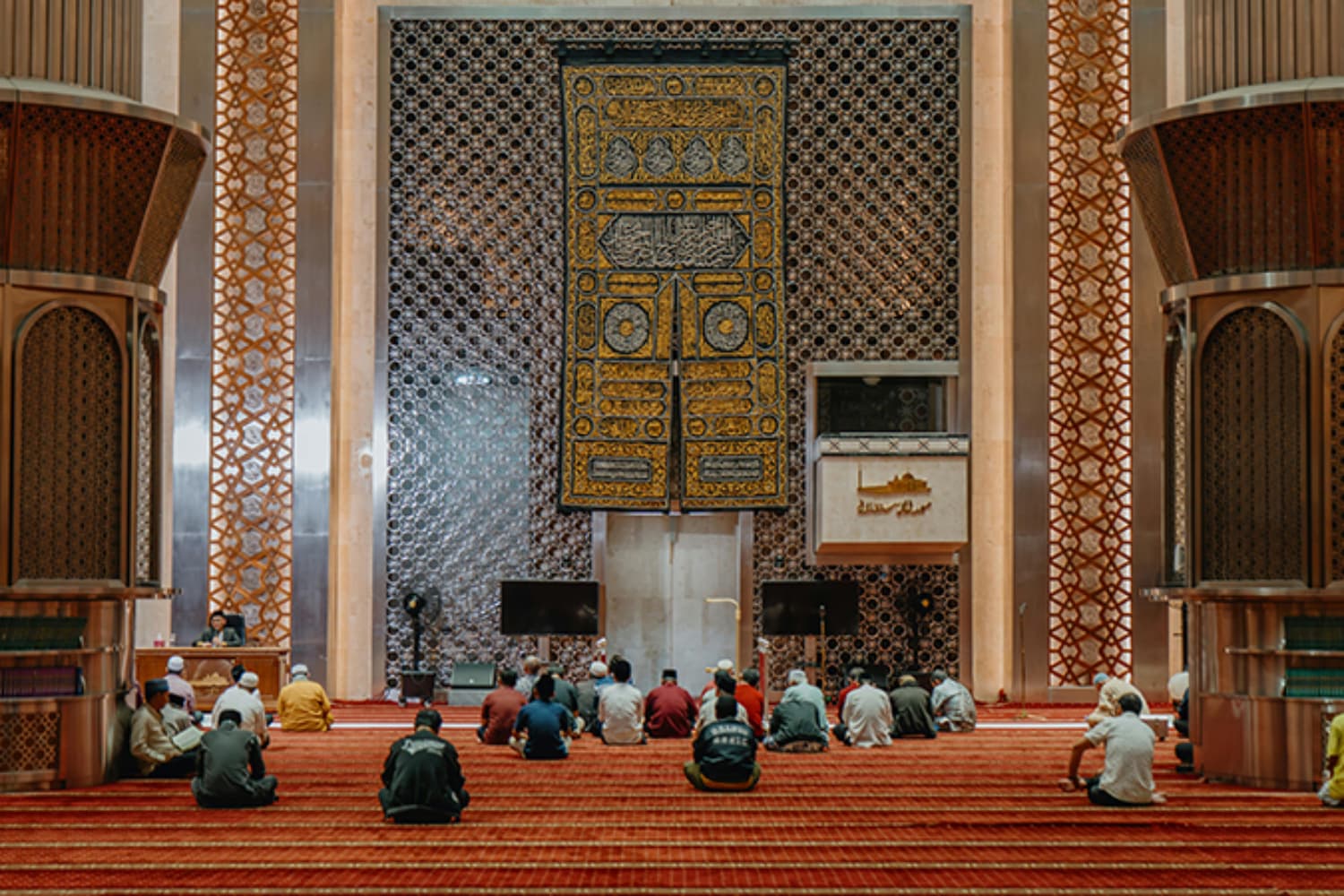 Ilustrasi shalat (Pexels) - Image