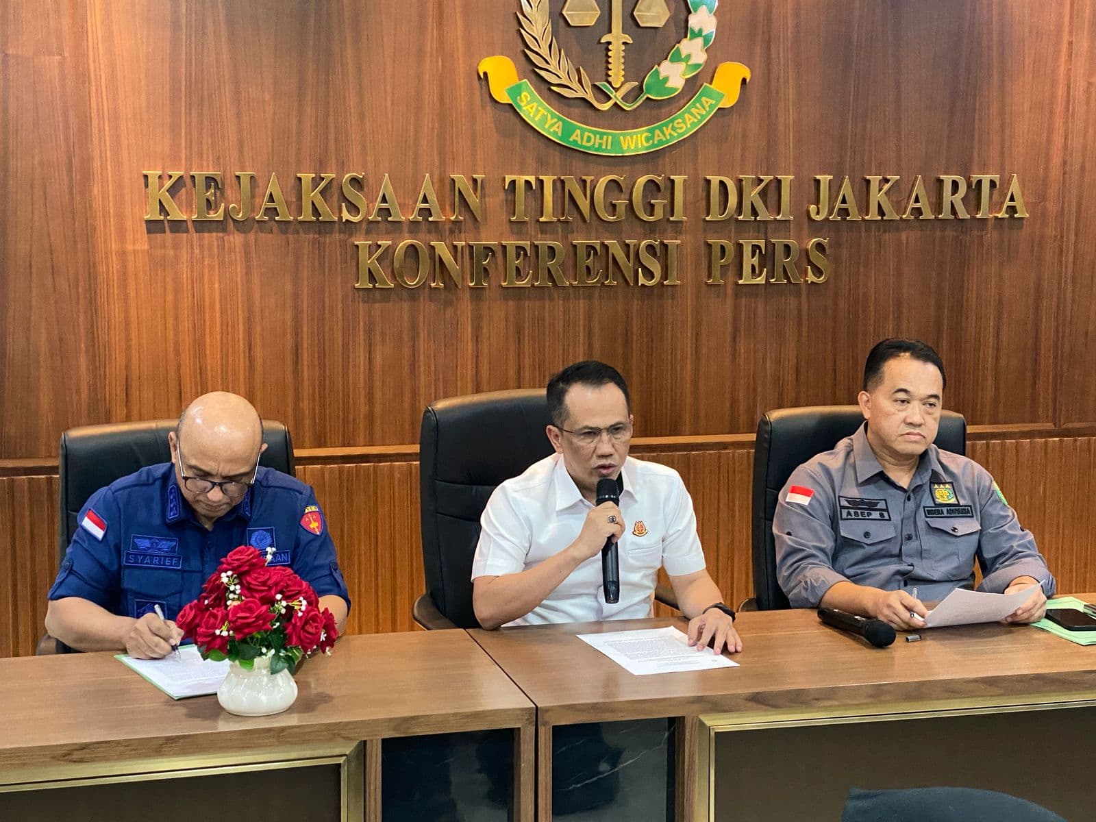 Kasus Robot Trading Fahrenheit, Oknum Jaksa dan Pengacara Diduga Tilep Uang Korban Rp 23,2 Miliar - Image