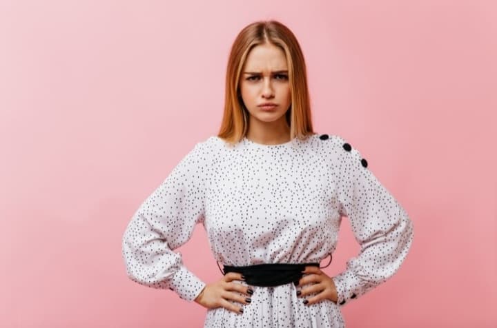 Istri dengan 10 Ciri Ini Sering Kali Terlihat Belum Dewasa, Tanpa Sadar Membuat Pernikahan Menjadi Berat untuk Dijalani - Image