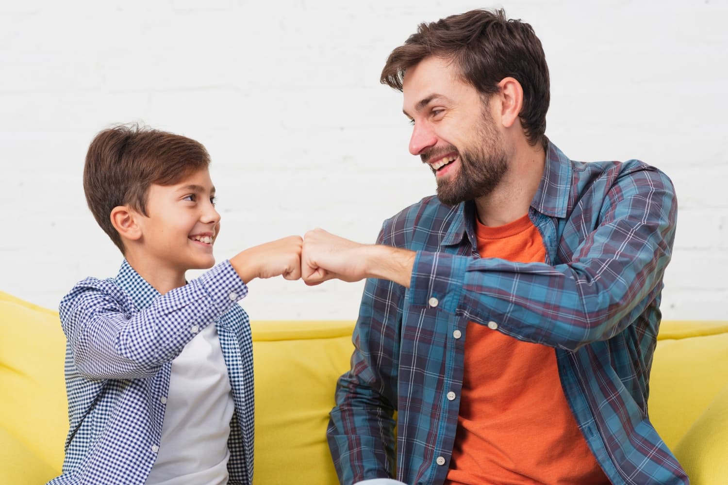 7 Pola Asuh Ini Diam-diam Membentuk Anak Laki-Laki yang Aman, Percaya Diri, dan Punya Emosi Sehat - Image