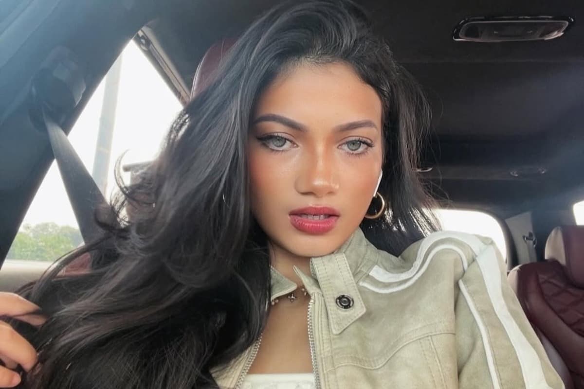 Ratu Sofya Pilih Berlebaran dengan Keluarga Cornelio Sunny, Hubungan dengan Keluarganya Belum Baik? - Image