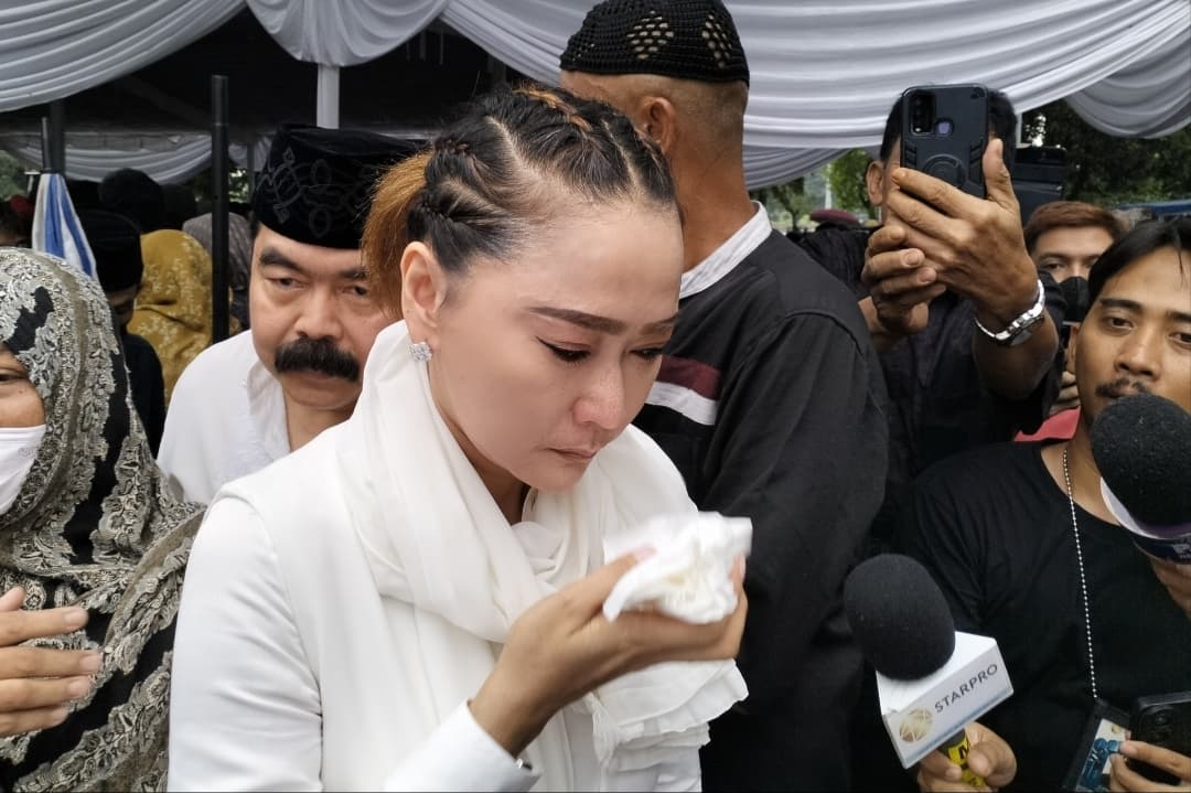 Cerita Mengharukan Inul Daratista Tentang Titiek Puspa - Image