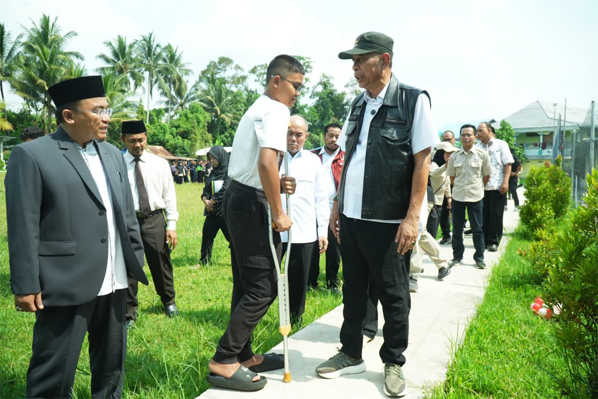 Kemensos Gulirkan Rp 160 Juta untuk Santri Gontor Korban Longsor - Image