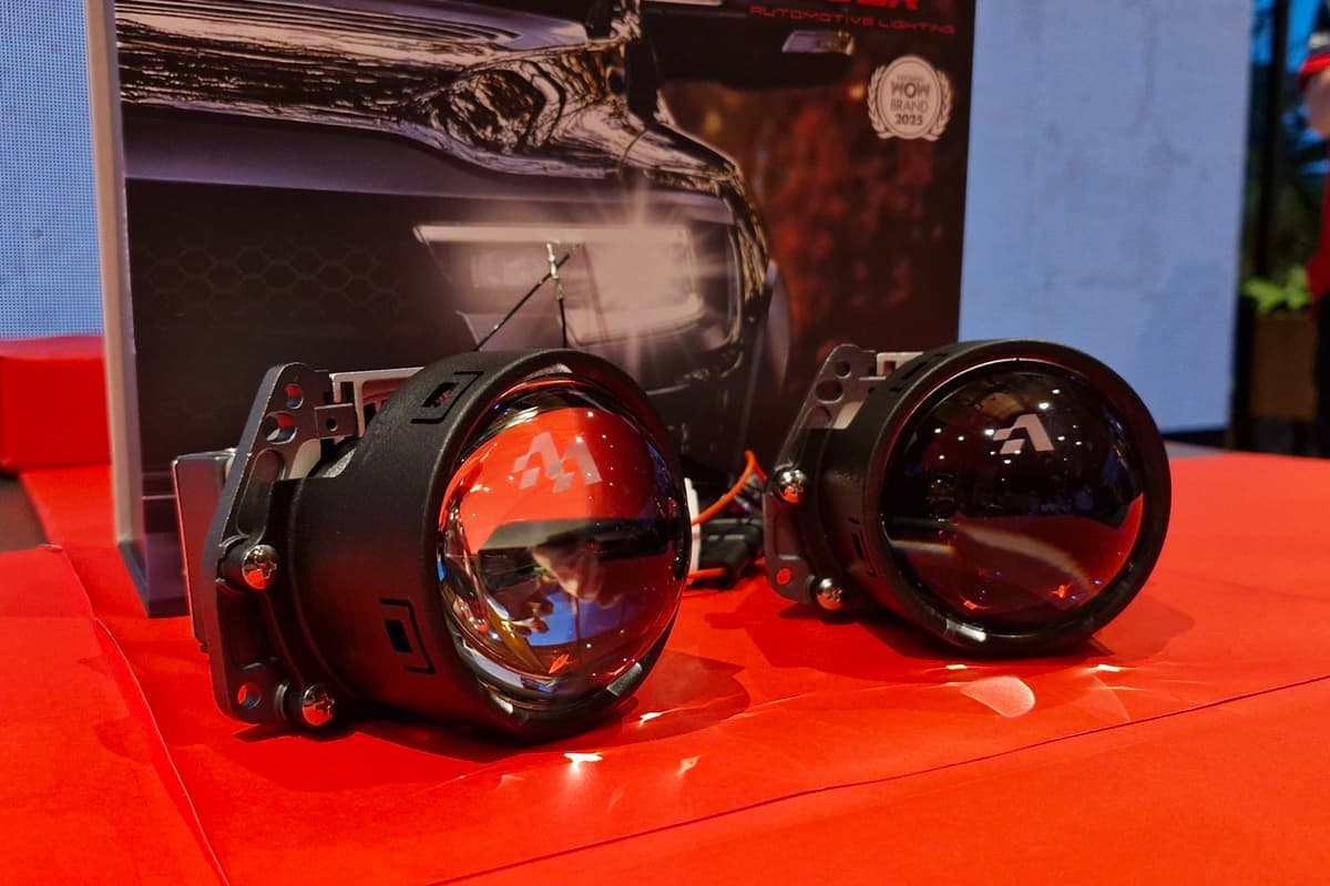 Autovision Luncurkan Lampu BiLED Mobil yang Terkoneksi Smartphone, Bisa Atur Cahaya sesuai Kebutuhan - Image
