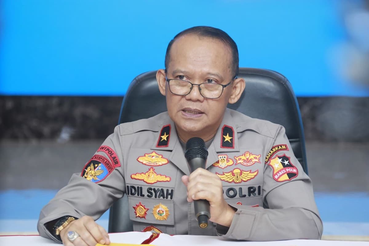 Baharkam Polri Gagalkan Penyelundupan 11.543 Benih Lobster, Potensi Kerugian Negara capai Rp 461 Juta - Image