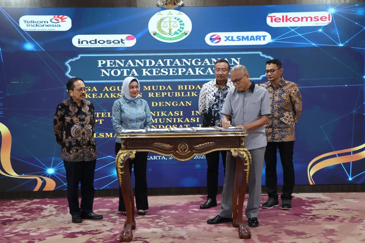 Kejagung Gandeng Empat Provider Telekomunikasi untuk Keperluan Kerja Penyadapan - Image