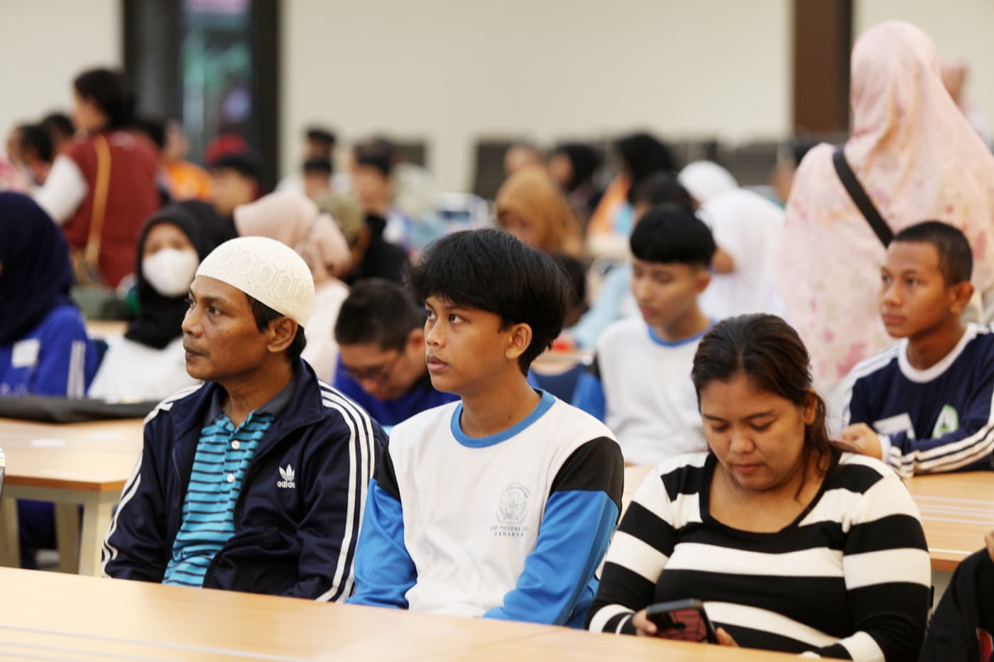 RAPBN 2026 Alokasikan Rp 24,9 Triliun untuk Bangun 200 Sekolah Rakyat dan Rp 9 Triliun untuk 9 SMA Unggul Garuda - Image