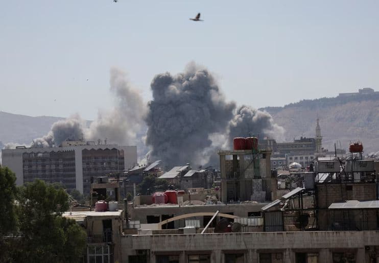 Israel Bertekad Menghancurkan Pasukan Pemerintah Suriah, Sharaa Akui Akan Melindungi Druze - Image