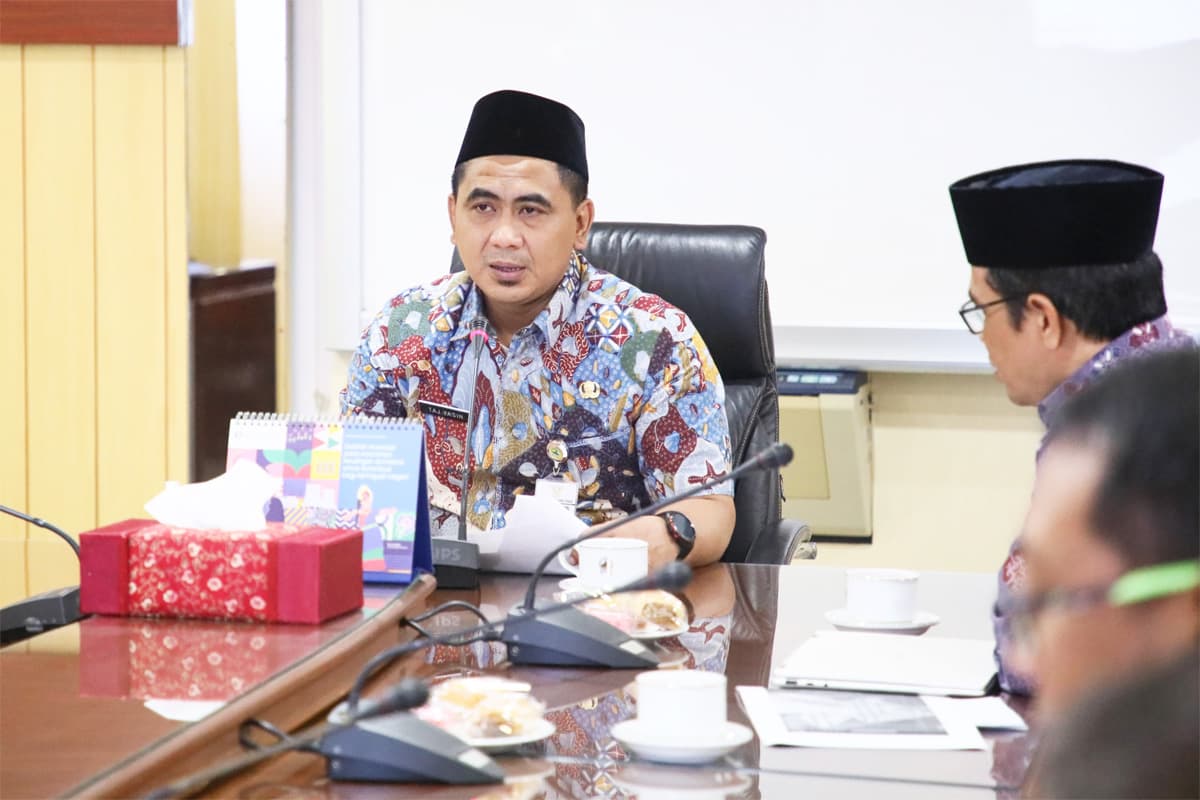 Berkat Intervensi Menyeluruh, Kemiskinan di Jawa Tengah Turun Jadi 9,48 Persen - Image