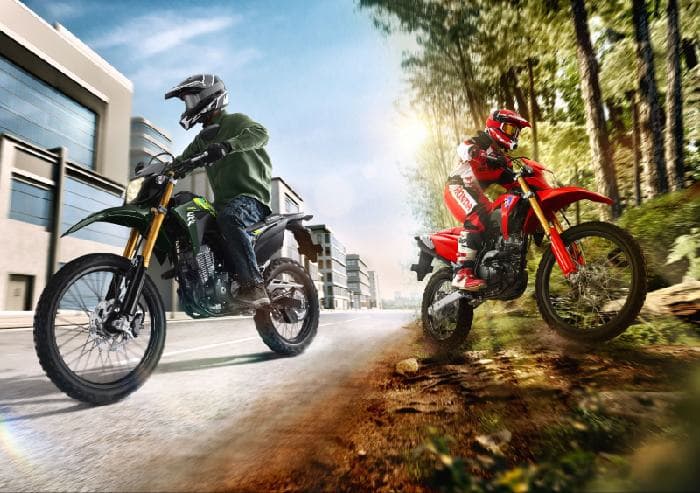 Honda New CRF 150L Berbalut Warna dan Striping Baru  - Image