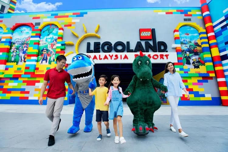 Bukan Sekadar Taman Bermain, Ini Alasan Legoland Malaysia Wajib Masuk Bucket List! - Image