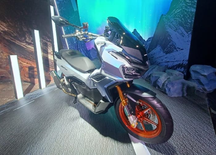 Sepanjang IMOS 2025New Honda ADV160 Jadi Primadona - Image