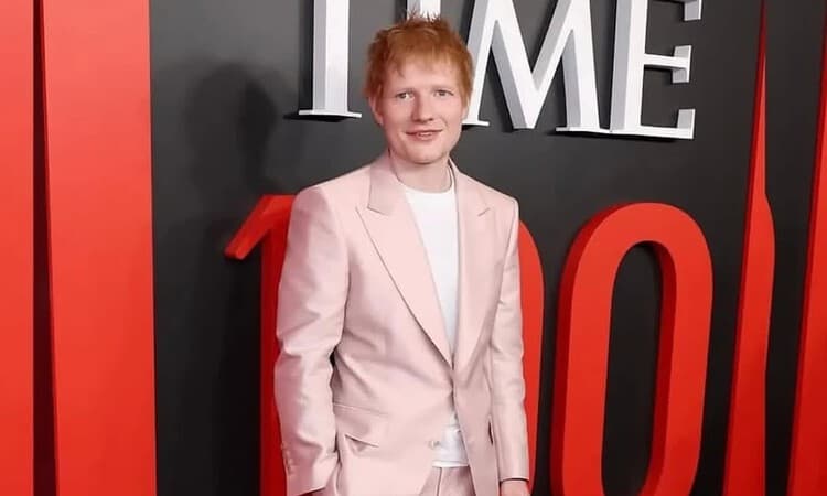 Ed Sheeran Ungkap Memiliki Instagram Palsu Demi Tetap Terhubung dengan Budaya dan Musik - Image