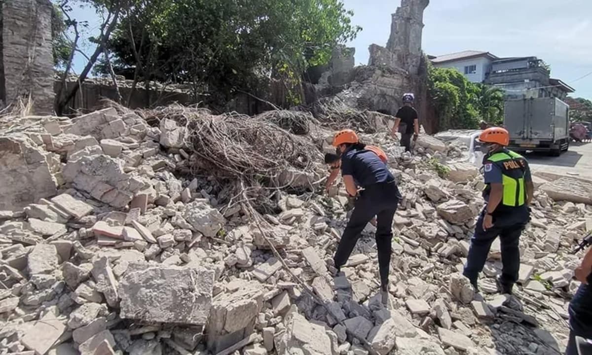 Kemlu Nyatakan Tidak Ada WNI Jadi Korban Gempa di Filipina - Image