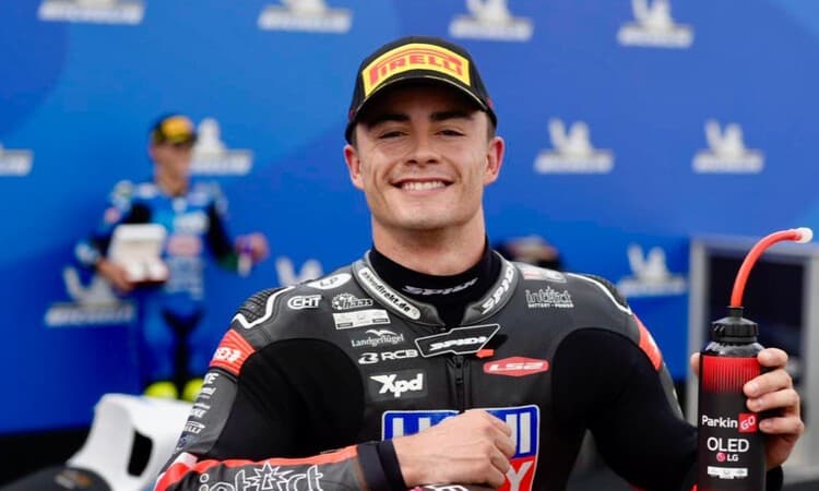 Manuel Gonzalez Didiskualifikasi pada Hasil Moto2 Mandalika Indonesia 2025 Usai Terbukti Gunakan Perangkat Lunak Ilegal - Image