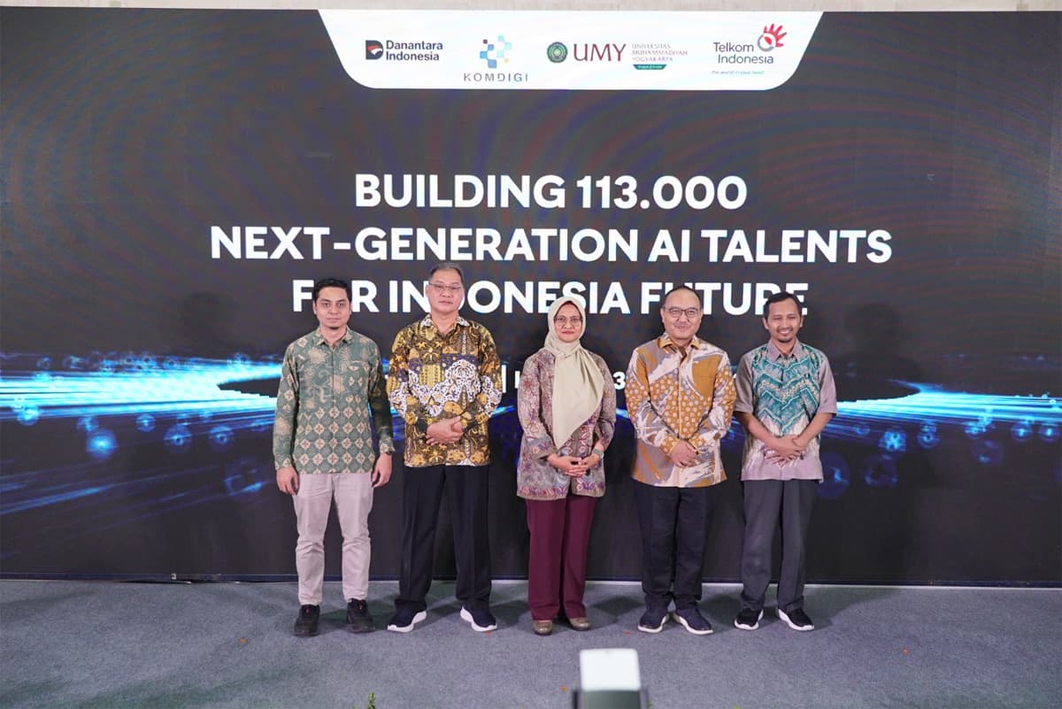 Kolaborasi Telkom - UMY Lahirkan 113.000 Talenta AI Melalui Program AI Center of Excellence - Image