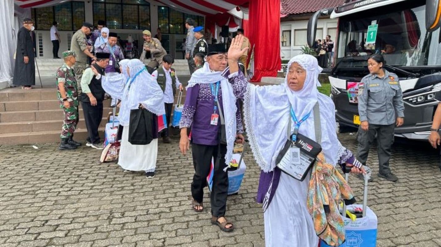 Pemerintah Tetapkan Biaya Haji 2026, Surabaya Termahal sampai Rp 60 Juta Lebih, Berikut Rinciannya - Image