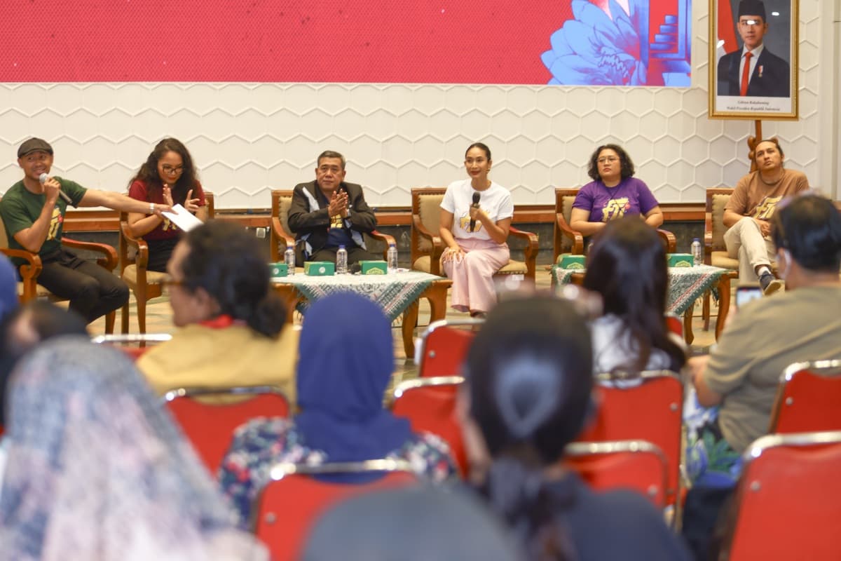 Festival Teater Indonesia Jadi Titik Pertemuan Lintas Kota, Happy Salma: Satukan yang Berbeda, Mempererat Tali Persaudaraan - Image