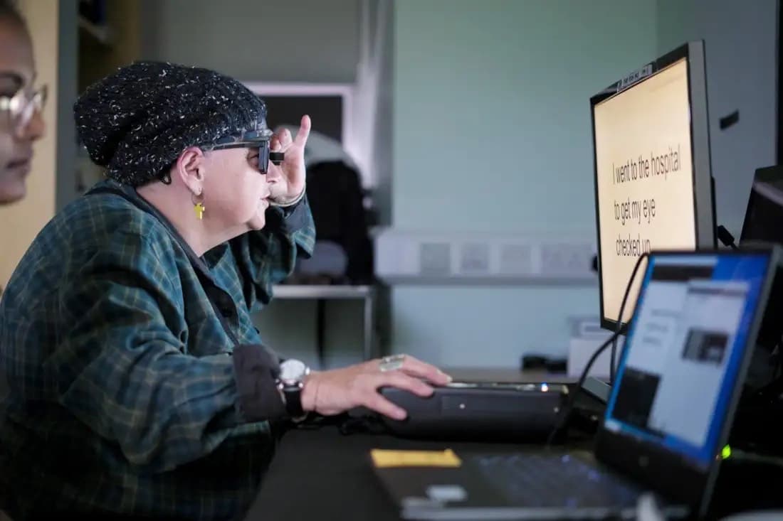 Terobosan Implan Mata dan Kacamata High-Tech Dorong Lompatan Global Pemulihan Penglihatan Lansia - Image