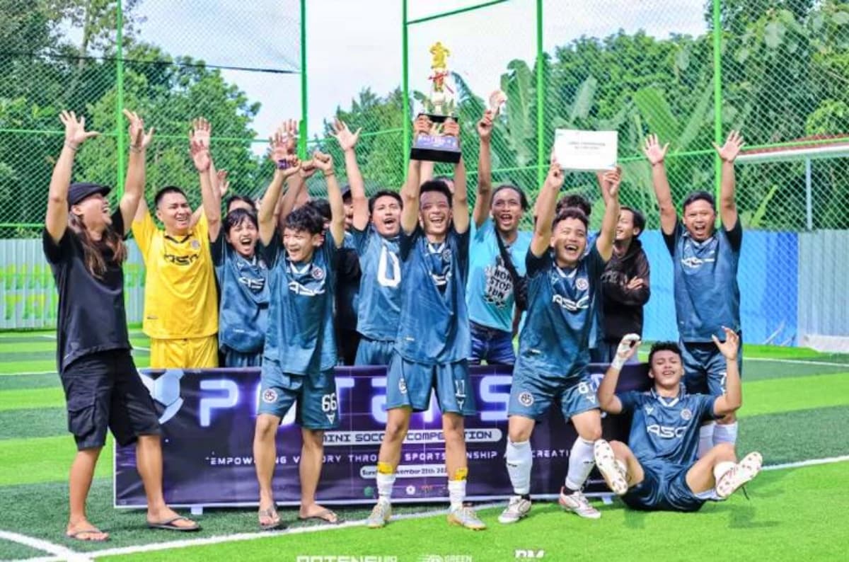 Baru Sebulan Diresmikan, Assalam SC Kebonharjo Langsung Juara Turnamen Unwahas Cup 2025 - Image