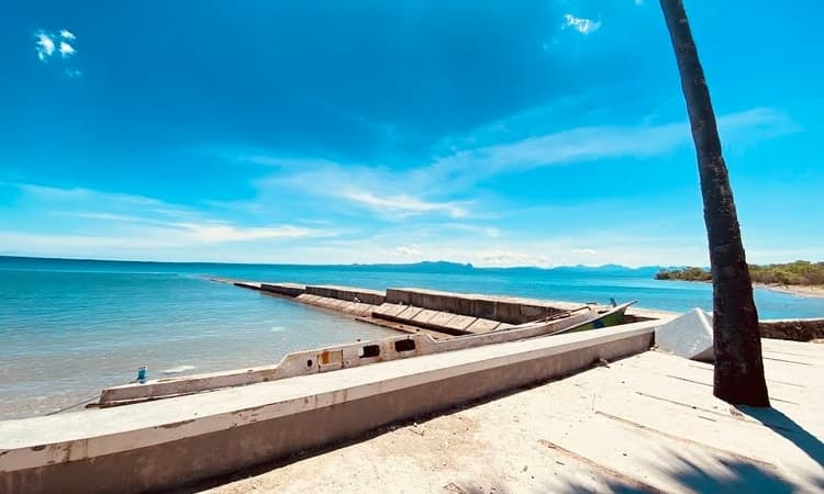 12 Wisata Pantai di Kupang dengan Air Bening Kebiruan, Apa Saja? - Image