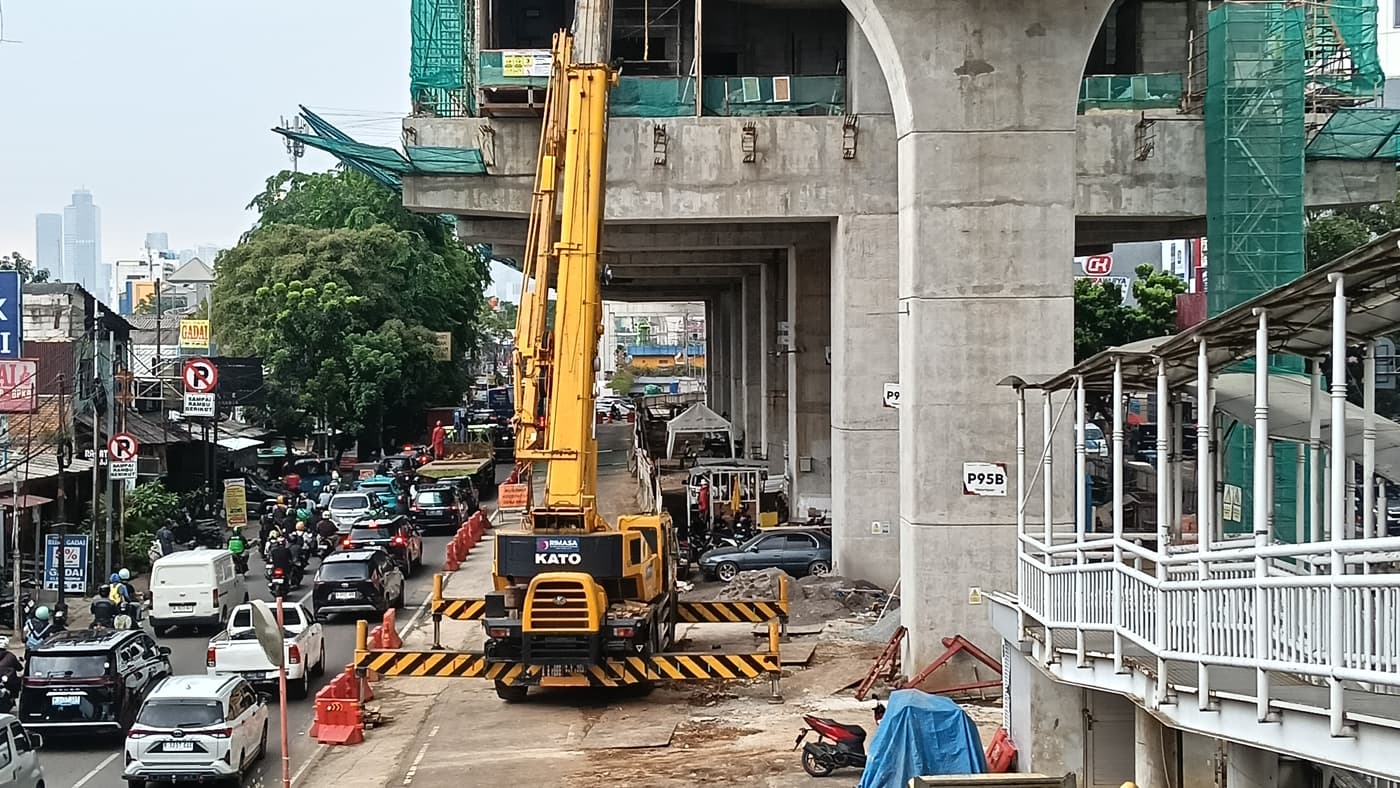 Anti Terjebak Macet! 4 Transportasi Tercepat di Jakarta saat Ramadhan 2026 untuk Kejar Waktu Buka - Image
